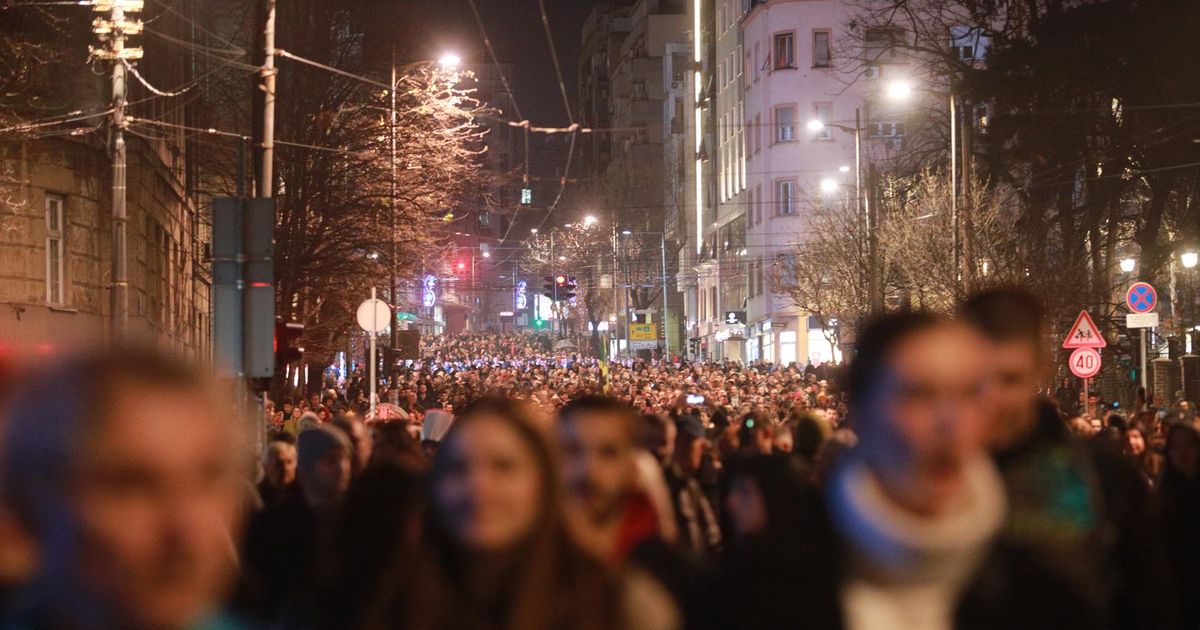 Prosvjedi protiv izborne krađe u Srbiji idu dalje počela i uhićenja