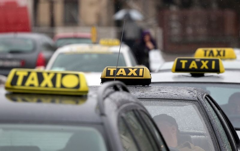 Zagrebački taksisti