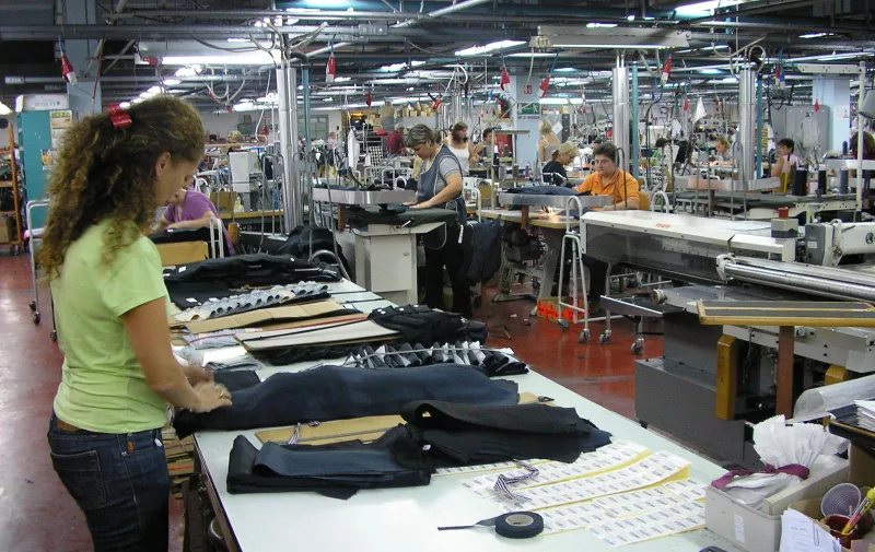 27.09.2009., Varazdin - U tvornici Varteks danas je 2800 zaposlenih, a radnici vecinom imaju minimalne place. Danica Kucar u Varteksu broji 22 godine radnog staza. rPhoto: Mia Horvat/24sata