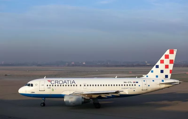 12.12.2014., Zagreb - Zrakoplovi aviokompanije Croatia Airlines na pisti Zracne luke Zagreb.
Photo: Borna Filic/PIXSELL