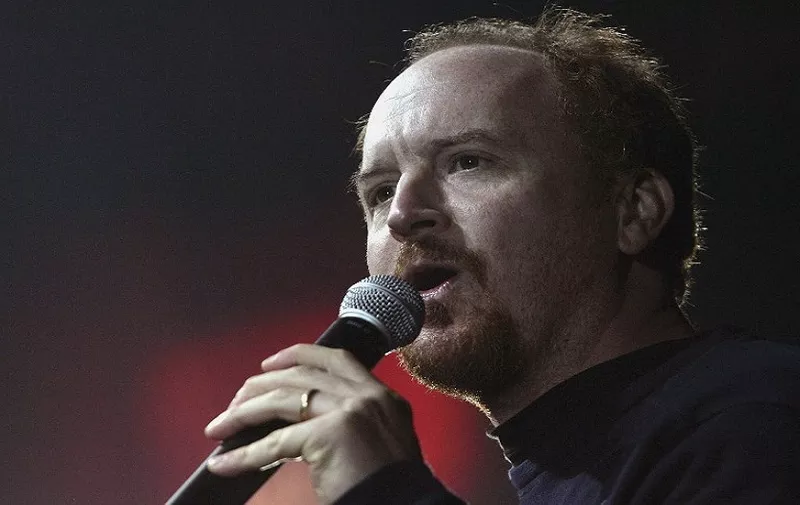 HOLLYWOOD, CA - JANUARY 14: Comedian Louis CK performs during the "Rock n' Roe" comedy and music event to benefit the Women's Reproductive Rights Assistance Project (WRRAP), a non-profit organization dedicated to helping low income women access safe abortion services and emergency contraception at the Music Box Theatre January 14, 2006 in Hollywood, California. (Photo by Mark Mainz/Getty Images)  *** Local Caption *** Louis CK