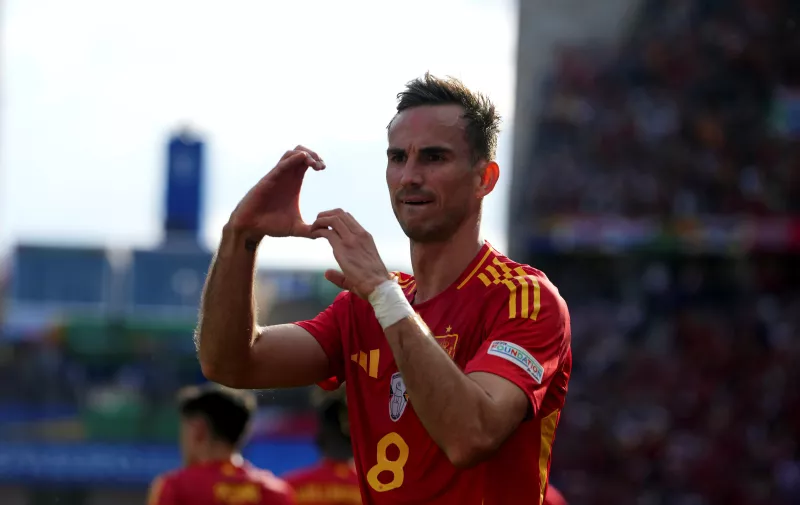 Spain's Fabian Ruiz celebrates after scoring his side's second goal during a Group B match between Spain and Croatia at the Euro 2024 soccer tournament in Berlin, Germany, Saturday, June 15, 2024. (AP Photo/Sunday Alamba)