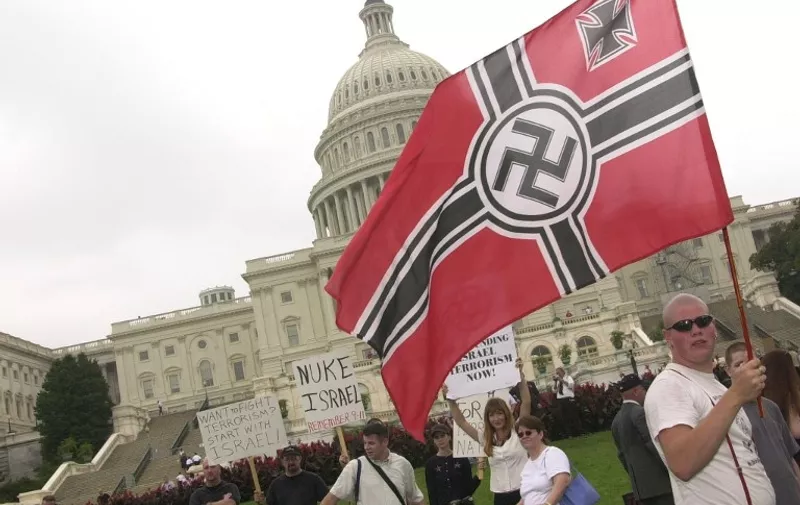 neo-nacisti ispred Kapitola u Washingtonu