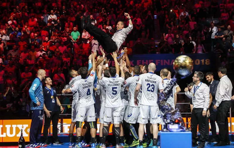 COLOGNE, GERMANY &#8211; MAY 27: Patrice Canayer Head Coach of Montpellier Handball is celebrating with his team the victory of the EHF Champions League Final 4 Final between HBC Nantes and Montpellier HB at Lanxess Arena on May 27, 2018 in Cologne, Germany. (Photo by Catherine Steenkeste/Sipa)//STEENKESTE_1249.0481/Credit:Catherine Steenkeste/SIPA/1805280943, Image: 373151449, License: Rights-managed, Restrictions: , Model [&hellip;]