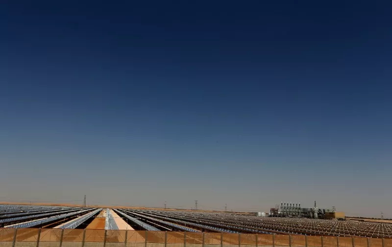 A general view shows the Shams 1, Concentrated Solar power (CSP) plant, in al-Gharibiyah district on the outskirts of Abu Dhabi, on March 17, 2013 during the inauguration of the facility. Oil-rich Abu Dhabi officially opened the world's largest Concentrated Solar Power (CSP) plant, which cost $600 million to build and will provide electricity to 20,000 homes. AFP PHOTO/MARWAN NAAMANI