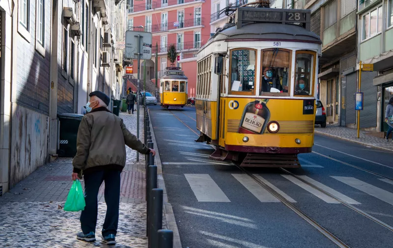 Trams run through the streets of the Graça district, Lisbon. 18 November 2021. Portugal, which leads the list of countries with the highest Covid-19 vaccination rates in the world, is considering new restrictions to cope with a possible worsening of the epidemic, characterised by an increase in hospitalisations and the number of cases.
Daily Life In Lisbon Amid COVID-19 Pandemic, Portugal - 18 Nov 2021,Image: 644206921, License: Rights-managed, Restrictions: , Model Release: no, Credit line: Profimedia