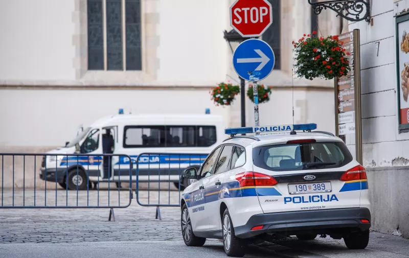 25.10.2020., Zagreb - Policijsko osiguranje nakon pucnjave na Markovom trgu. rPhoto: Tomislav Miletic/PIXSELL