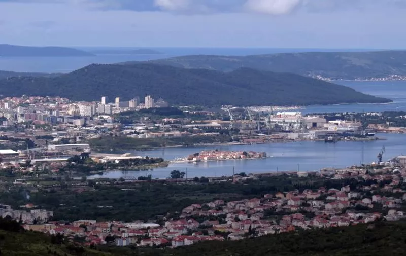 02.05.2014., Klis - Panoramski pogled na grad Split, Solin i Kastelanski zaljev s Klisa. 
Photo: Ivo Cagalj/PIXSELL