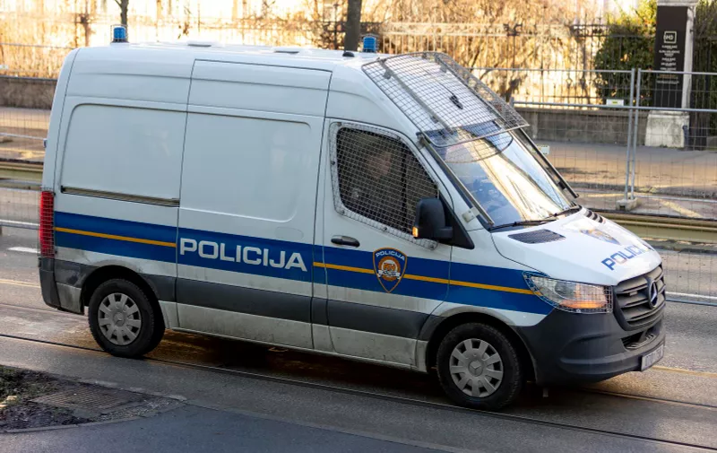25.01.2024., Osijek - Na Zupanijski sud u Osijeku privedena petorica muskaraca osumnjicenih za krijumcarenje ljudi. Photo: Davor Javorovic/PIXSELL
