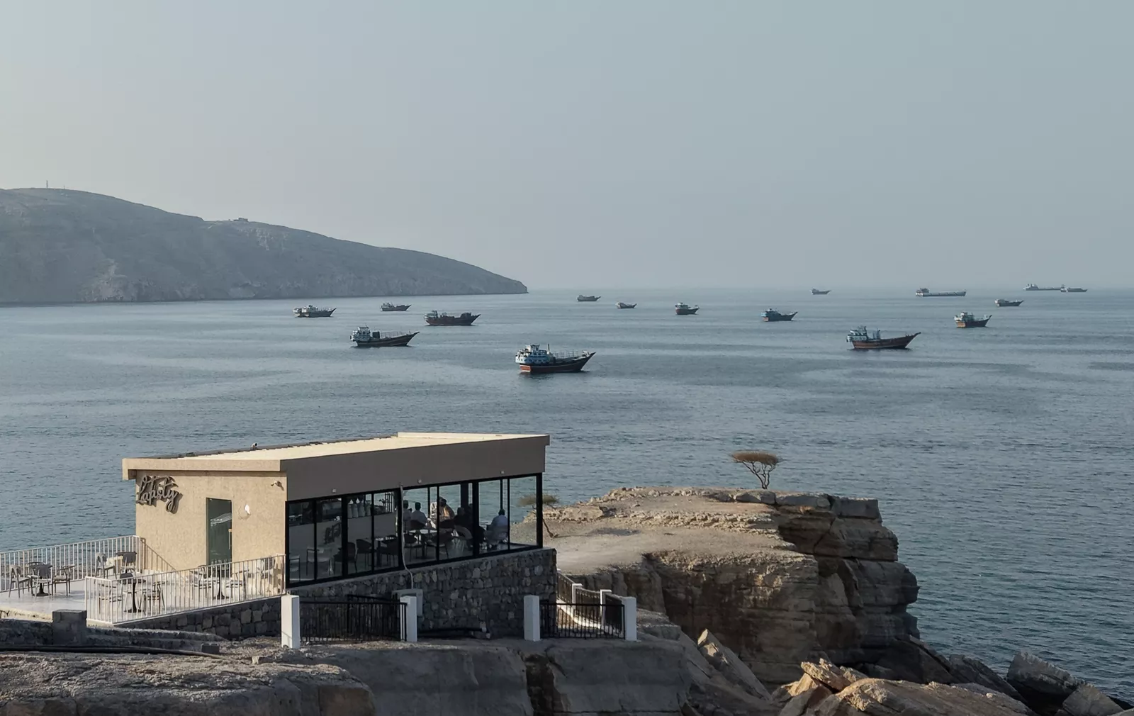 Nafta teče kroz Hormuz skoro kao prije rata, ali cijene će opet podivljati. Evo što je pošlo po zlu