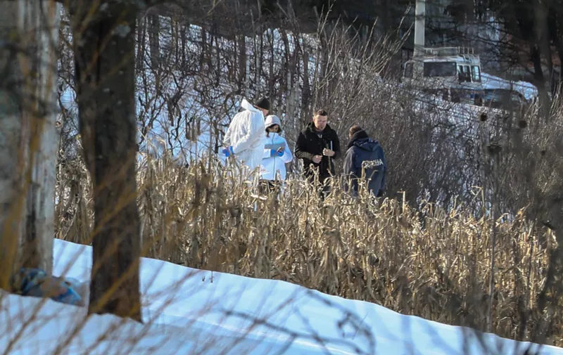 31.01.2023., Djurmanec, Hlevnica - Policija pretrazuje podrucje gdje je pronadjeno mrtvo dijete. Photo: Jurica Galoic/PIXSELL