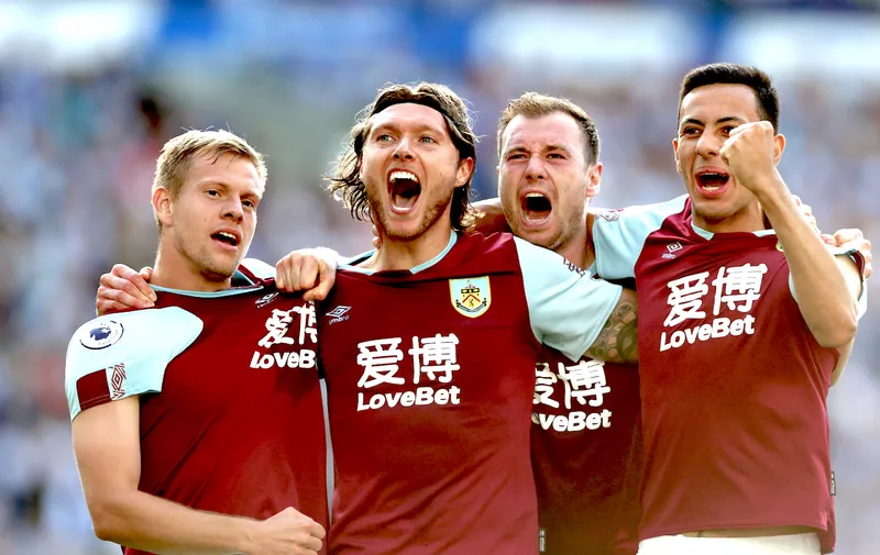 BRIGHTON, ENGLAND - SEPTEMBER 14: Jeff Hendrick of Burnley celebrates with teammates after scoring his team's first goal during the Premier League match between Brighton &amp; Hove Albion and Burnley FC at American Express Community Stadium on September 14, 2019 in Brighton, United Kingdom. (Photo by Dan Istitene/Getty Images)