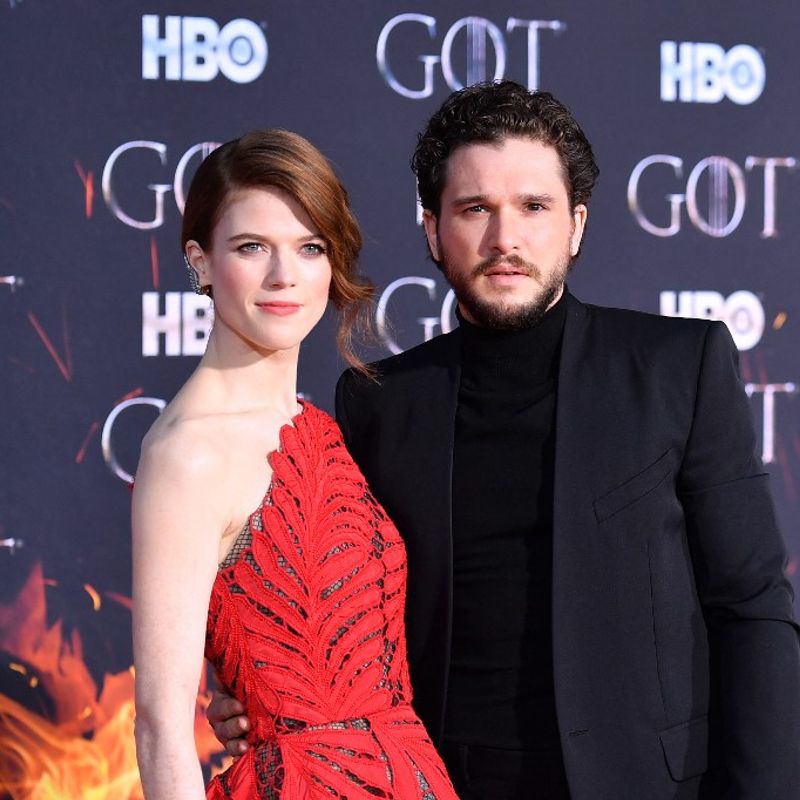 Scottish actress Rose Leslie and husband British actor Kit Harington arrive for the "Game of Thrones" eighth and final season premiere at Radio City Music Hall on April 3, 2019 in New York city. (Photo by Angela Weiss / AFP)