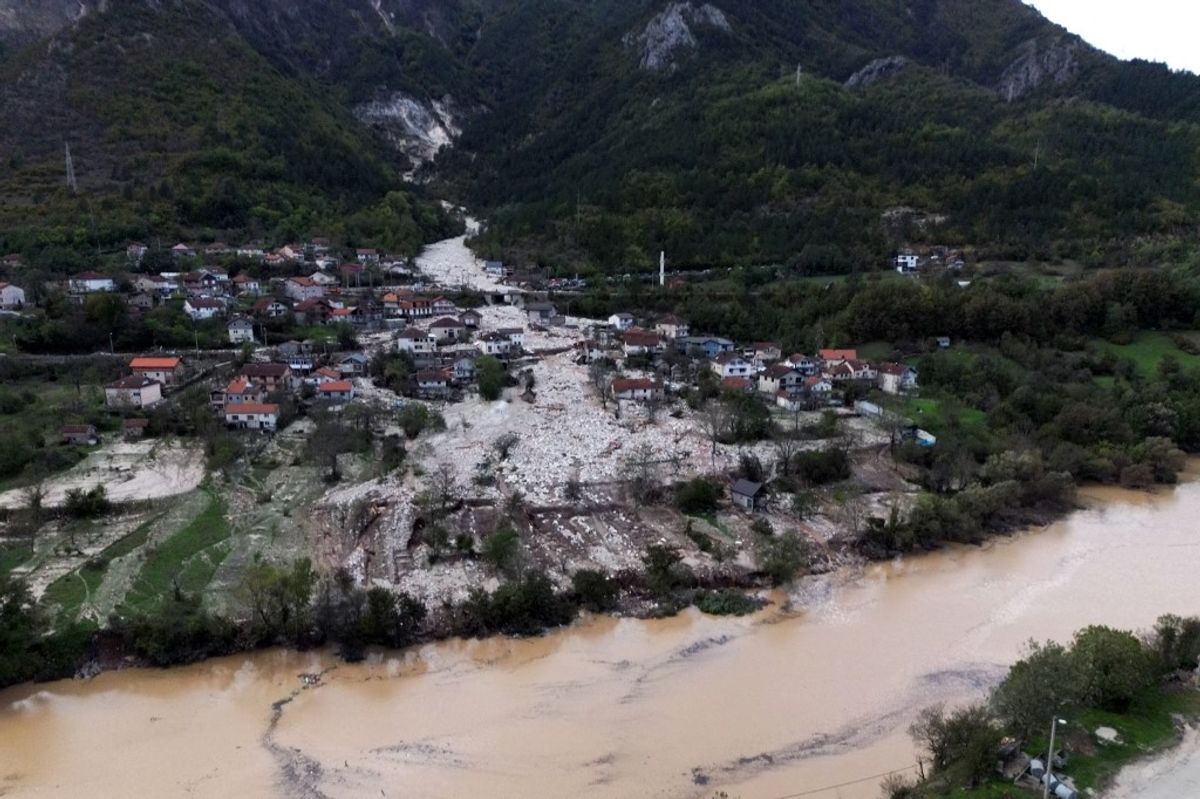 Poplavljena središta više gradova u BiH, najteže je u Jablanici | Telegram.hr