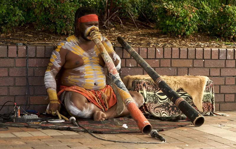 Didgeridoo tradicionalni je aboridžinalni instrument