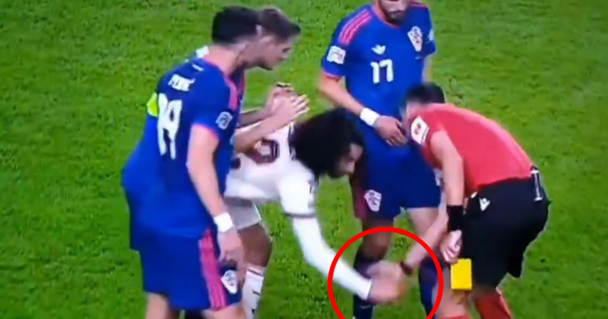 Cucurella nije samo iznudio Perišićev crveni, već je pomogao sucu da ga isključi. Video je hit na društvenim mrežama