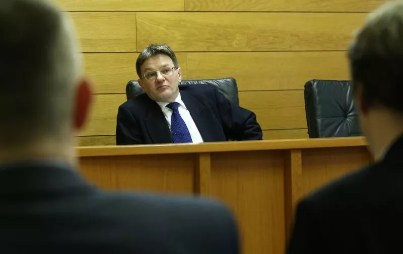 Suđenje protiv osam banaka, Trgovački sud, 1. ožujka 2013., sudac Radovan Dobronić