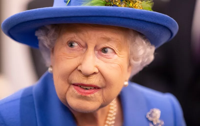Britain's Queen Elizabeth II visits the RAF Club to mark its centenary year in London on October 17, 2018.
 The Queen, visited the Royal Air Force Club to mark its centenary year. During the Queen officiall opened its new wing and unveiled a series of newly-commissioned artworks including a stained glass window and a portrait of Her Majesty., Image: 391465512, License: Rights-managed, Restrictions: , Model Release: no, Credit line: Heathcliff O'Malley / AFP / Profimedia