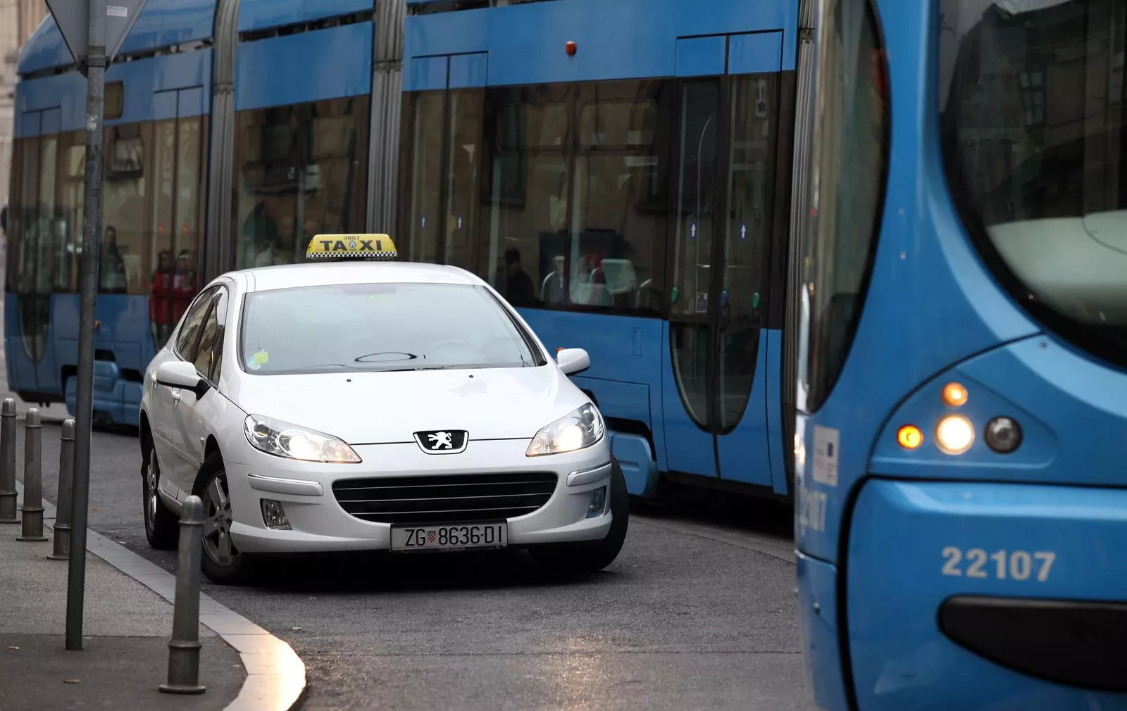 Zagreb se sprema za dan bez ZET-a: škole opraštaju izostanke, taksisti trljaju dlanove, Bajs sprema 2000 bicikala
