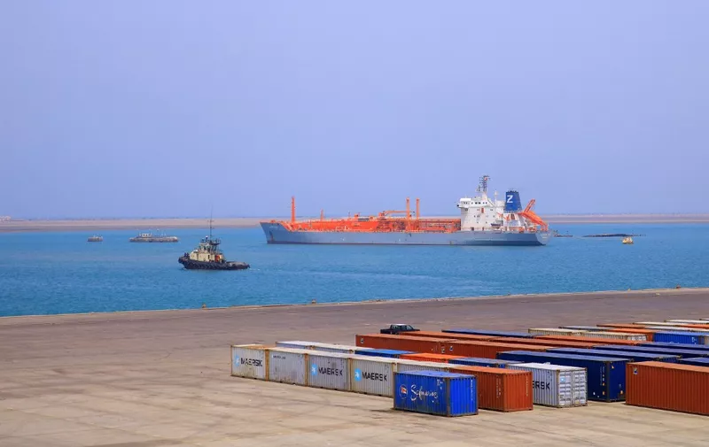 A picture taken on May 28, 2022, shows loading docks at the port of Yemen's Red Sea coastal city of Hodeida, around 230 kilometres west of the capital. (Photo by AFP)