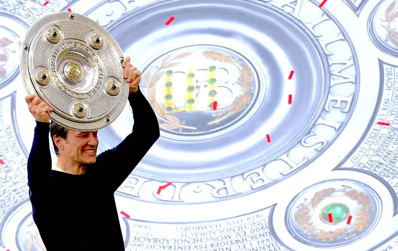 18 May 2019, Bavaria, Munich: Soccer: Bundesliga, Bayern Munich &#8211; Eintracht Frankfurt, 34th matchday in the Allianz Arena. Coach Niko Kovac from Munich cheers with the championship and is happy about the championship. IMPORTANT NOTE: In accordance with the requirements of the DFL Deutsche Fu√üball Liga or the DFB Deutscher Fu√üball-Bund, it is prohibited to [&hellip;]