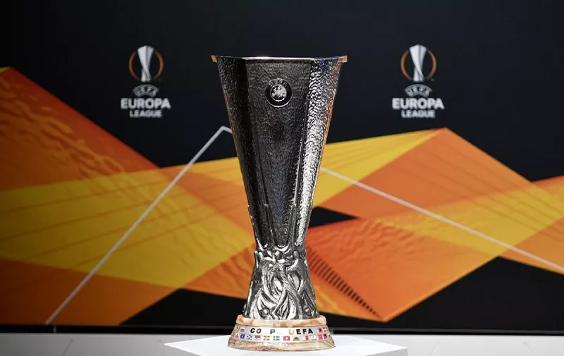 This picture shows the UEFA Europa League football cup trophy prior to the cup's round of 16 draw ceremony in Nyon on Febraury 28, 2020. (Photo by Fabrice COFFRINI / AFP)