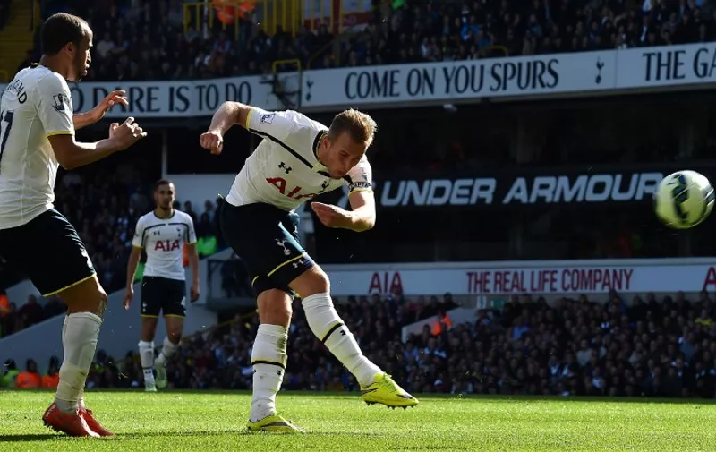 Tottenham Hotspur&#8217;s English striker Harry Kane (C) attempts a shot on goal during the English Premier League football match between Tottenham Hotspur and Aston Villa at White Hart Lane in north London on April 11, 2015. AFP PHOTO / BEN STANSALL RESTRICTED TO EDITORIAL USE. No use with unauthorized audio, video, data, fixture lists, club/league [&hellip;]