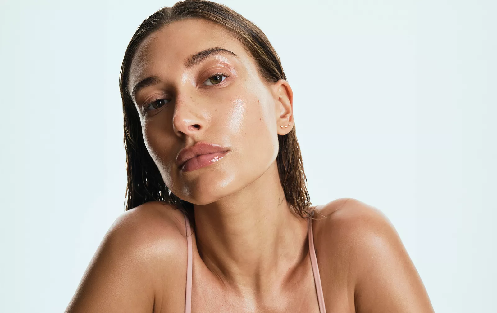 Rhode je danas stigao u Sephoru, a za veliki launch Hailey Bieber je pripremila dva posebna proizvoda