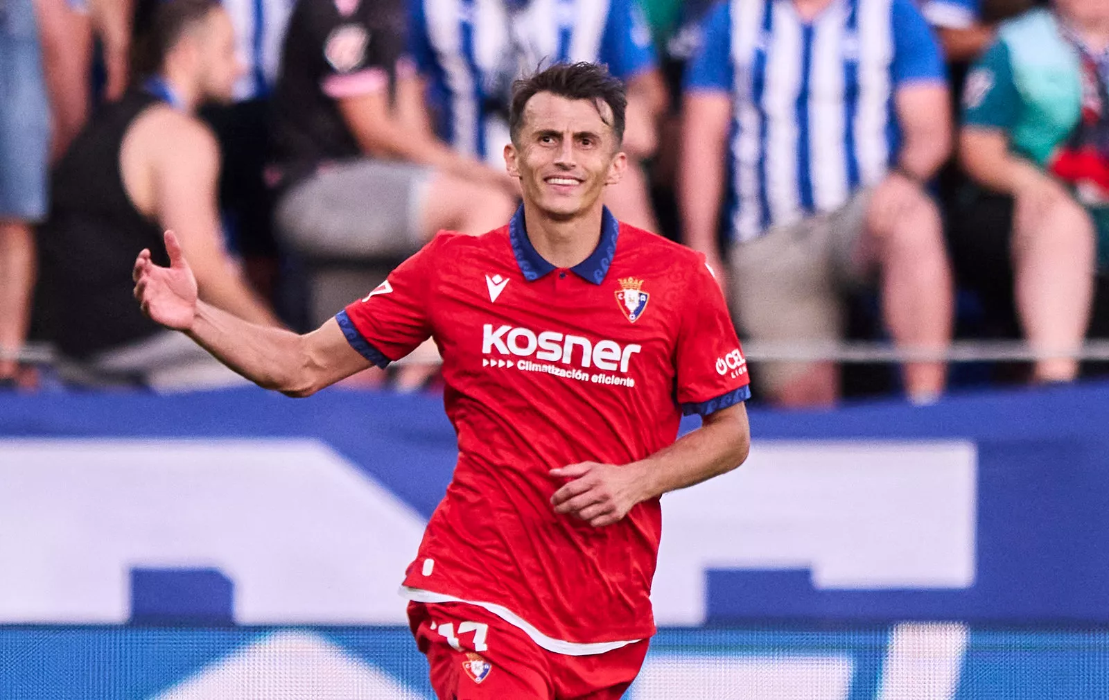 Osasuna ima novog sportskog direktora, ali on ima iste planove. Želi produžiti Budimirov ugovor