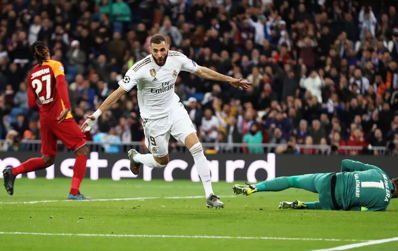 MADRID, SPAIN - NOVEMBER 06: Karim Benzema of Real Madrid celebrates after scoring his team's fourth goal during the UEFA Champions League group A match between Real Madrid and Galatasaray at Bernabeu on November 06, 2019 in Madrid, Spain. (Photo by Angel Martinez/Getty Images)
