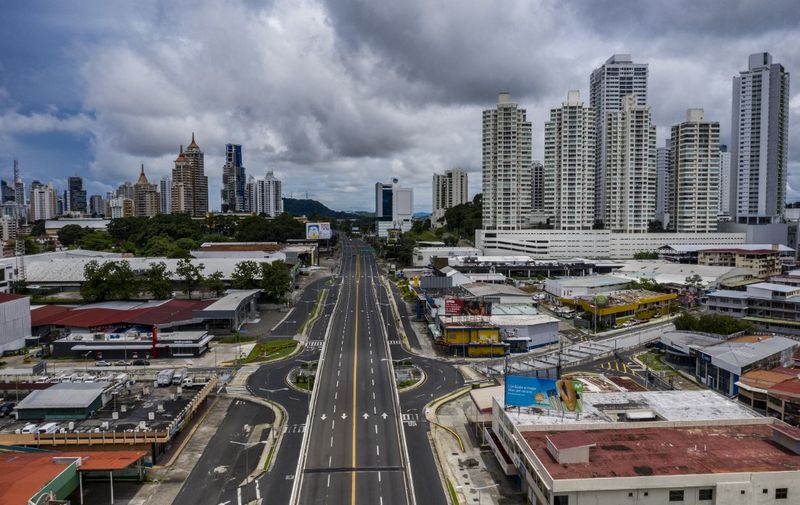 Aerial view showing the empty Via Simon Bolivar or Transistmica Highway, in Panama City, taken on May 31, 2020 during the last day of total lockdown. - Panama enters a new phase of reopening on June 1, when restrictions will no longer be by gender or document number. The curfew will be from 7 pm to 5 am and children will be able to go out with their parents from 4 pm to 7 pm. (Photo by Luis ACOSTA / AFP)
