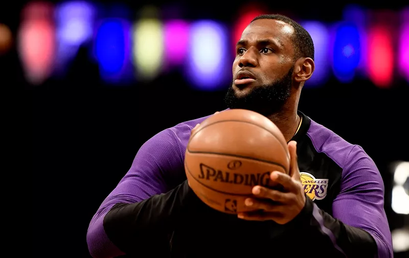 NEW YORK, NEW YORK &#8211; DECEMBER 18: LeBron James #23 of the Los Angeles Lakers attempts a basket during warmups prior to the game against the Brooklyn Nets at Barclays Center on December 18, 2018 in New York City. NOTE TO USER: User expressly acknowledges and agrees that, by downloading and or using this photograph, [&hellip;]