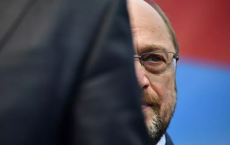 Martin Schulz, leader of Germany's Social Democrat party (SPD) and candidate for chancellor is pictured on June 28, 2017 during the "courtyard-party" (Hoffest) of the SPD's parliamentary group at the "Haus der Kulturen der Welt" in Berlin. / AFP PHOTO / Tobias SCHWARZ