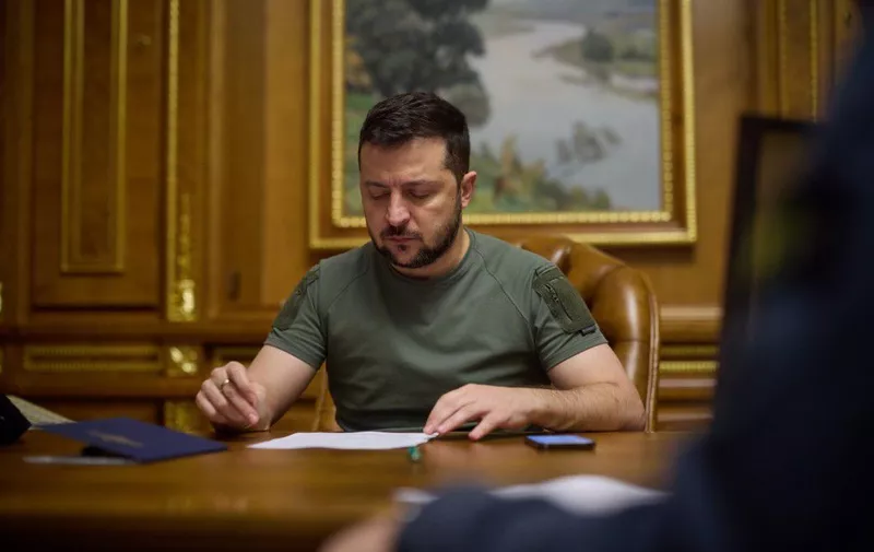 Ukrainian President Volodymyr Zelenskyy had a telephone conversation with Recep Tayyip Erdo?an in Ukraine on September 28, 2022. Photo by PRESIDENT OF UKRAINE apaimages
Ukrainian President Volodymyr Zelenskyy had a telephone conversation with Recep Tayyip Erdo?an, Ukraine - 28 Sep 2022,Image: 726836984, License: Rights-managed, Restrictions: , Model Release: no