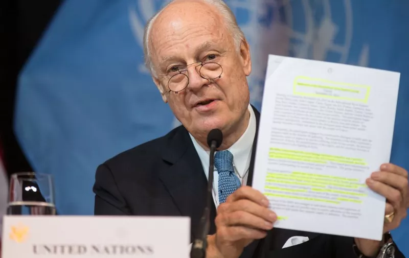 United Nations Special Envoy for Syria Staffan de Mistura addresses a press conference after discussions on Syria in Vienna, Austria, on November 14, 2015. AFP PHOTO / VLADIMIR SIMICEK / AFP / VLADIMIR SIMICEK