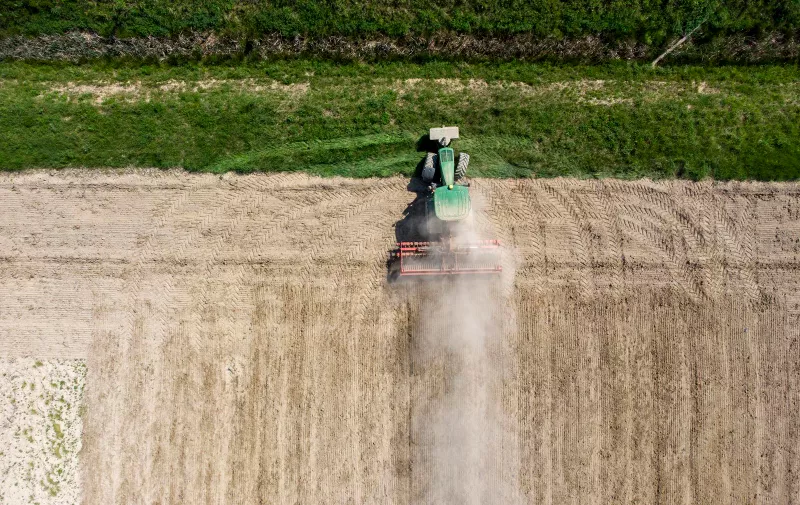 11.05.2022., Zagreb - Poljoprivredni radovi na poljima u okolici Brezovice snimljeni dronom.  Photo: Luka Stanzl/PIXSELL