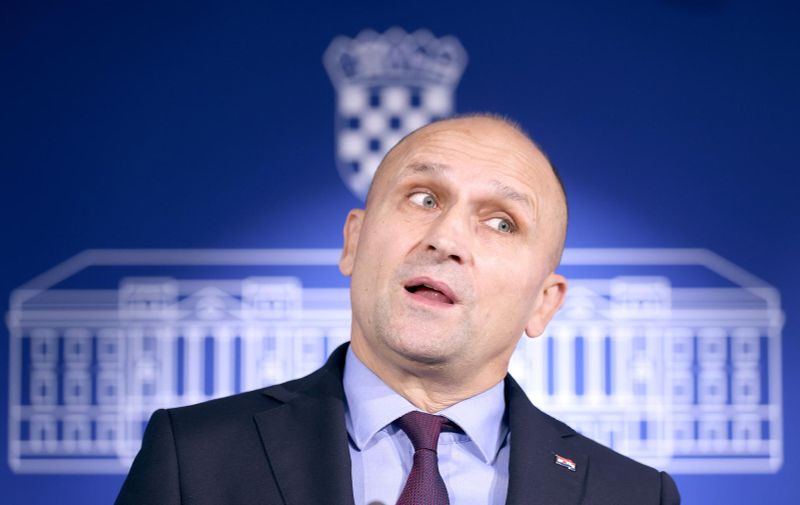 Anušić: 'Hrvatska će u 2025. dosegnuti 2 % izdvajanja za obranu ...