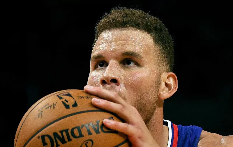 October 21, 2017 &#8211; Los Angeles, California, U.S. &#8211; Los Angeles Clippers forward Blake Griffin shoots a free-throw against the Phoenix Suns in the second half during an NBA basketball game at the Staples Center on Saturday, Oct 21, 2017 in Los Angeles. .(Photo by Keith Birmingham, Pasadena Star-News/SCNG), Image: 353594636, License: Rights-managed, Restrictions: * [&hellip;]