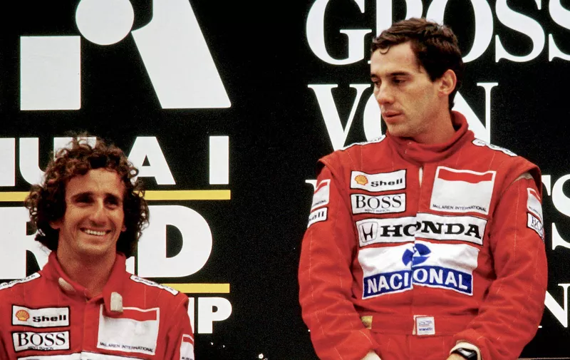 Formel 1 Rennen am Hcoekenheim 1990 Ayrton Senna siegt, links Alain Prost, rechts Gerhard Berger Hockenheim Baden W¸rthemberg Deutschalnd Rennstrecke *** Formula 1 race at the Hcoekenheim 1990 Ayrton Senna wins, left Alain Prost, right Gerhard Berger Hockenheim Baden W¸rthemberg Deutschalnd race track