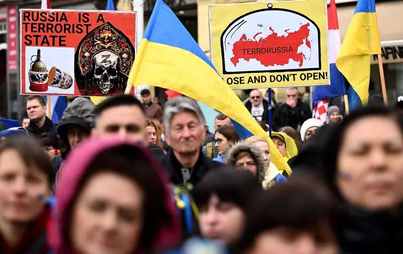 Na Trgu bana Josipa Jelačića održan je skup podrške ukrajinskom narodu
