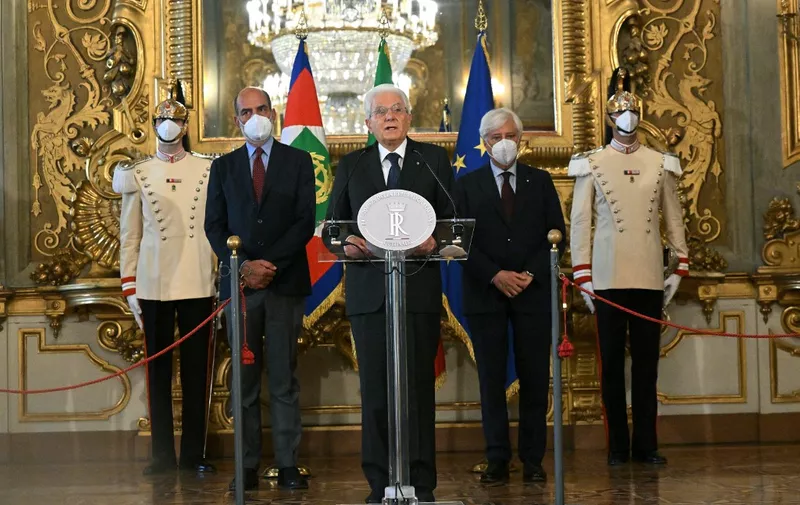 Italy's President Sergio Mattarella talks to media, at Quirinale Palace in Rome, on July 21, 2022, after his meetings with Senate and Parliament Presidents. - Draghi resigned on July 21, after the country's fractious parties torpedoed his national unity government, kicking off a snap election campaign which could bring the far-right to power. (Photo by Tiziana FABI / AFP)