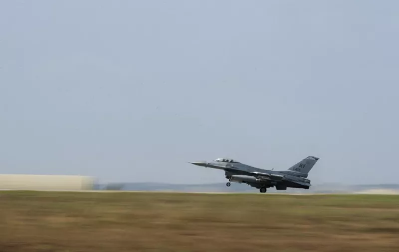 This August 9, 2015 US Air Force handout photo shows an F-16 Fighting Falcon from Aviano Air Base, Italy arriving at Incirlik Air Base, Turkey, in support of Operation Inherent Resolve.  The United States has deployed half a dozen F-16 warplanes at a Turkish base to help operations against the Islamic State group, the US mission to NATO said on August 9. "Six US Air Force F-16 Fighting Falcons deploy to Incirlik Air Base, Turkey, to support the fight against ISIL," it said in a tweet, referring to a variant name for the jihadist group. The United States has already been using drones from Incirlik to strike IS targets in Syria, supporting the Turkish air campaign against the militants.  AFP PHOTO / HANDOUT  / US AIR FORCE /  SR. AIRMAN KRYSTAL ARDREY == RESTRICTED TO EDITORIAL USE / MANDATORY CREDIT: "AFP PHOTO / HANDOUT / US AIR FORCE / SR. AIRMAN KRYSTAL ARDREY "/ NO MARKETING / NO ADVERTISING CAMPAIGNS / DISTRIBUTED AS A SERVICE TO CLIENTS ==