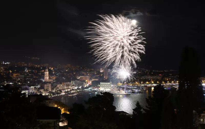 04.08.2023.,Split- Splicani uzivali u vatrometu povodom Dana pobjede i domovinske zahvalnosti. Photo: Ivo Cagalj/PIXSELL