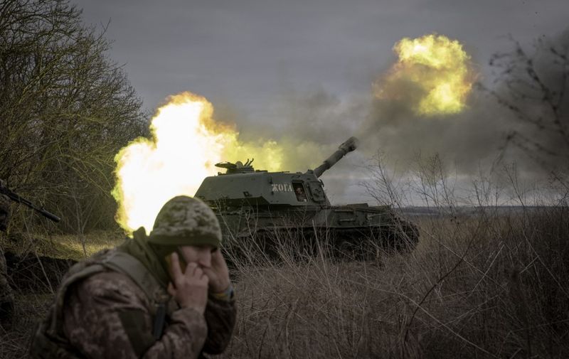 DONETSK OBLAST, UKRAINE - DECEMBER 28: A Ukrainian soldier fires towards the Russian position as the Ukrainian soldiers from the artillery unit wait for ammunition assistance at the frontline in the direction of Avdiivka as the Russia-Ukraine war continues in Donetsk Ozge Elif Kizil / Anadolu (Photo by Ozge Elif Kizil / ANADOLU / Anadolu via AFP)