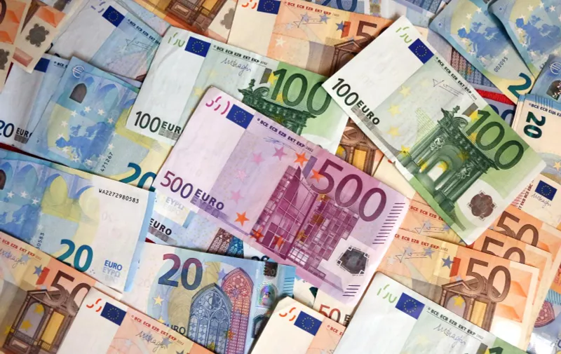 12.02.2016., Sibenik - Euro, jedinstvena europska valuta koja je u uporabi 1. sijecnja 1999. 
Photo: Dusko Jaramaz/PIXSELL