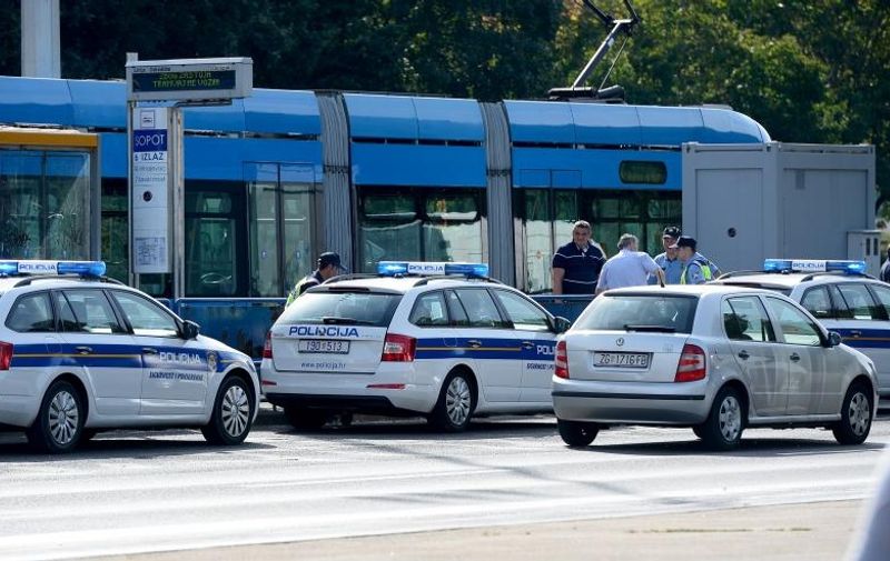 16.9.2015., Zagreb - Tramvaj usmrtio pjesaka na tramvajskom stajalistu Sopot na Aveniji Dubrovnik. Photo: Marko Prpic/PIXSELL