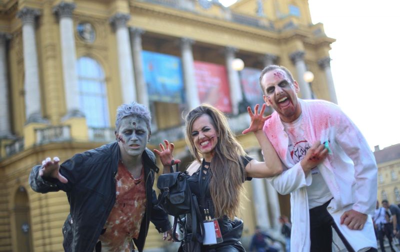 U Zagrebu održan 1. Zombie walk 14.10.2018., Zagreb - Ljubitelji horor filmova i "zombie kulture" sudjelovali u 1. Zombie walku. Photo: Matija Habljak/PIXSELL