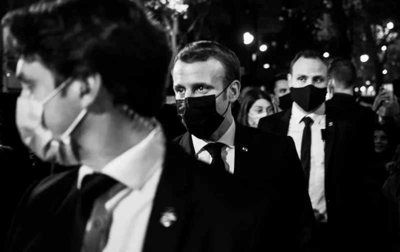 At the end of the ceremony for Samuel Paty at the Sorbonne, Emmanuel Macron walks up the Boulevard Saint Germain and talks with a few people who call out to him. Paris, 2021-10-20. Photograph by Olivier Marchesi Hans Lucas.
A l issue de la ceremonie pour Samuel Paty a la Sorbonne, Emmanuel Macron remonte a pied le boulevard Saint Germain et discute avec quelques personnes qui l'interpellent. Paris, 2021-10-20. Photographie par Olivier Marchesi Hans Lucas.,Image: 565203516, License: Rights-managed, Restrictions: , Model Release: no