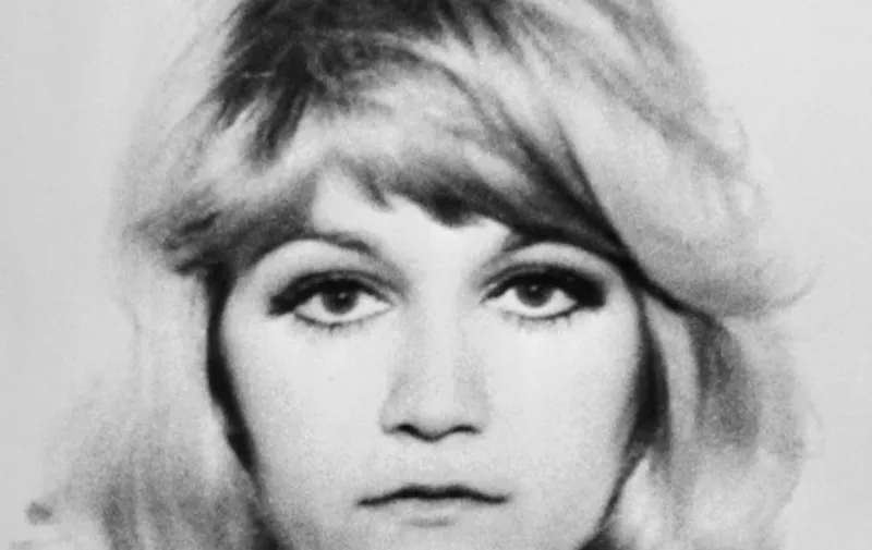 Portrait non datÈ de Vesna Vulovic, 23 ans, une hÙtesse de l'air qui a survÈcu, le 27 janvier 1972, ‡ une chute de 10500 mËtres aprËs l'explosion, au dessus de la TchÈcoslovaquie, d'un appareil de type DC-9 assurant la liaison Copenhague-Zagreb-Belgrade, dont les 27 autres occupants ont ÈtÈ tuÈs dans l'accident.    AFP PHOTO / AFP PHOTO