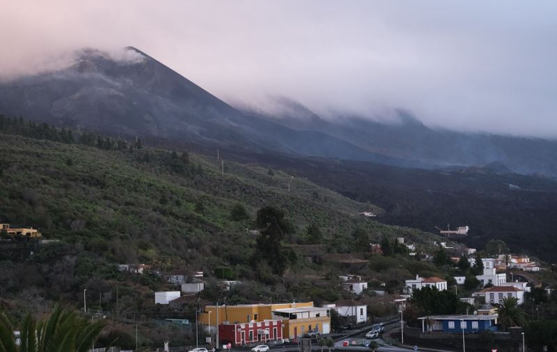 A view of the Cumbre Vieja volcano on the Canary Island of La Palma, Spain.
Volcanic eruption on Canary Island of La Palma, Spain - 20 Dec 2021,Image: 648817290, License: Rights-managed, Restrictions: , Model Release: no, Credit line: Profimedia